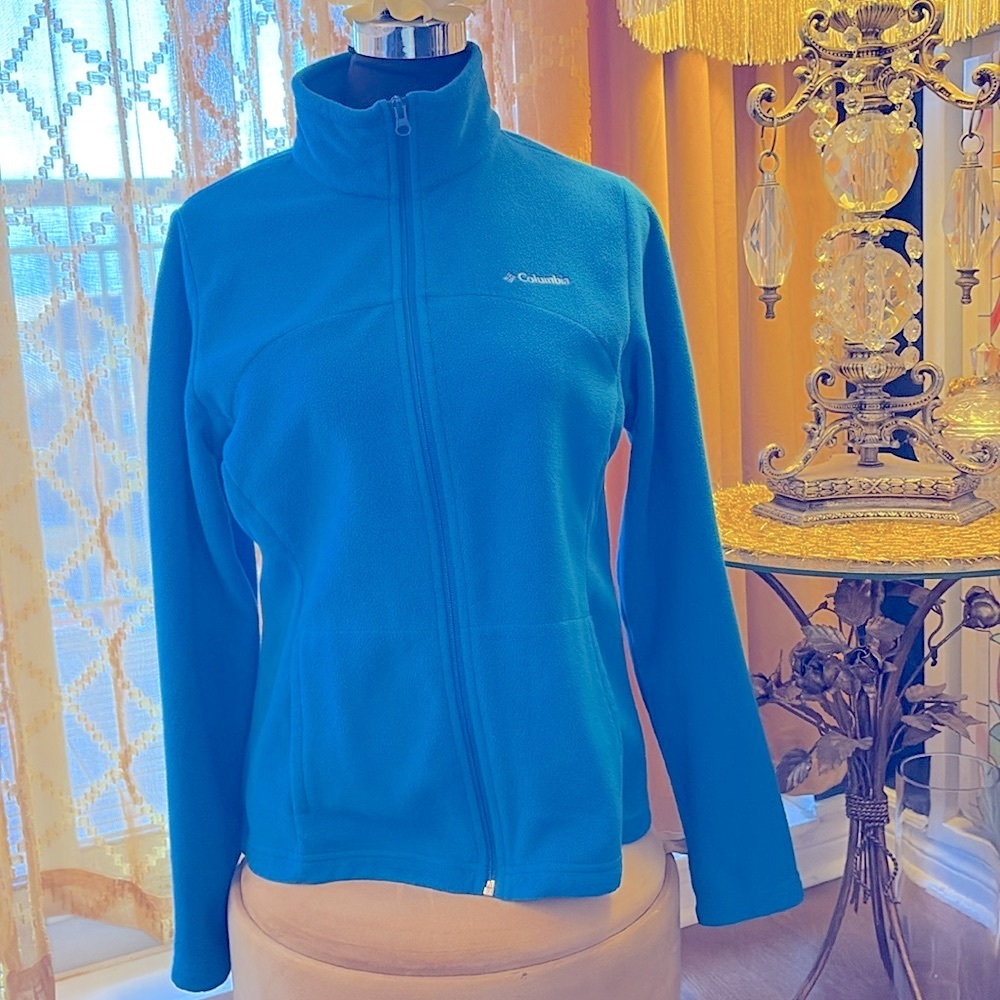 Turquoise Columbia fleece jacket